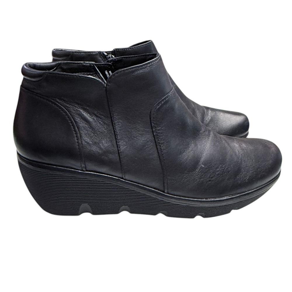 Clarks Women 11 M Black Leather Wedge Ankle Boots Booties Side Zip 42.5